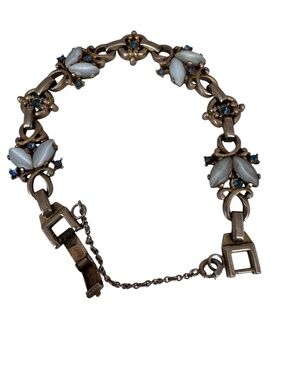 Vintage Lustern Bracelet Rhinestone Open Back Silver Tone Signed Length 7" 40's